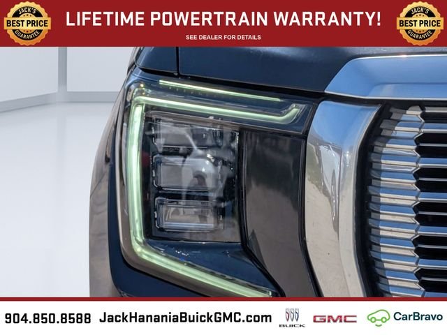 Used 2022 Green GMC Denali image 8