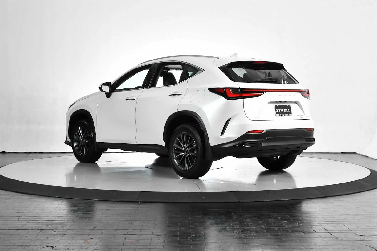 Certified Used 2023 EMINENT WHITE PEARL Lexus Premium image 4