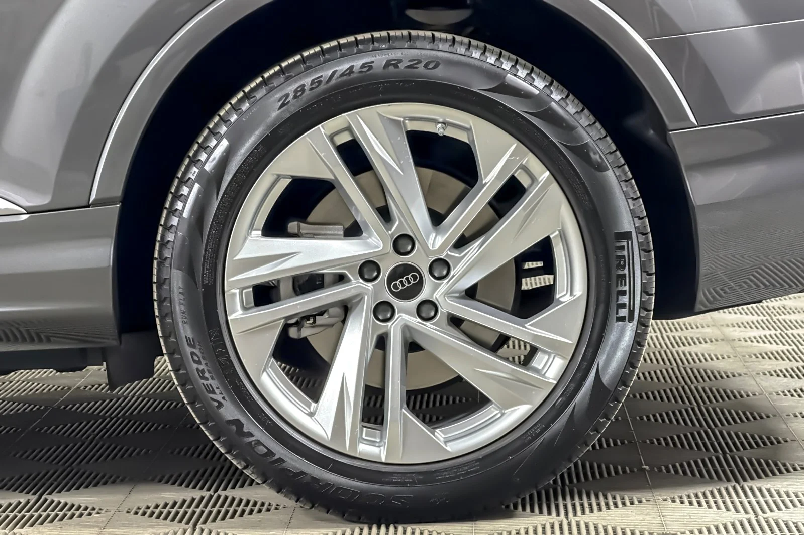 Used 2023 Samurai Gray Metallic Audi Premium 45 TFSI quattro image 27