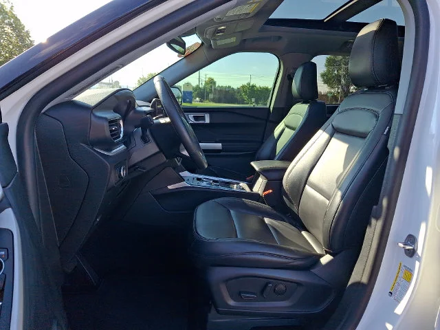 Used 2023 White Ford XLT image 14