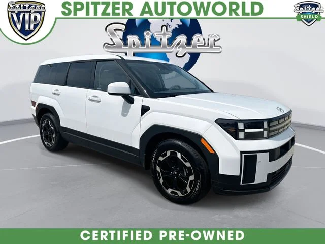 Used 2025 White Hyundai SE image 1