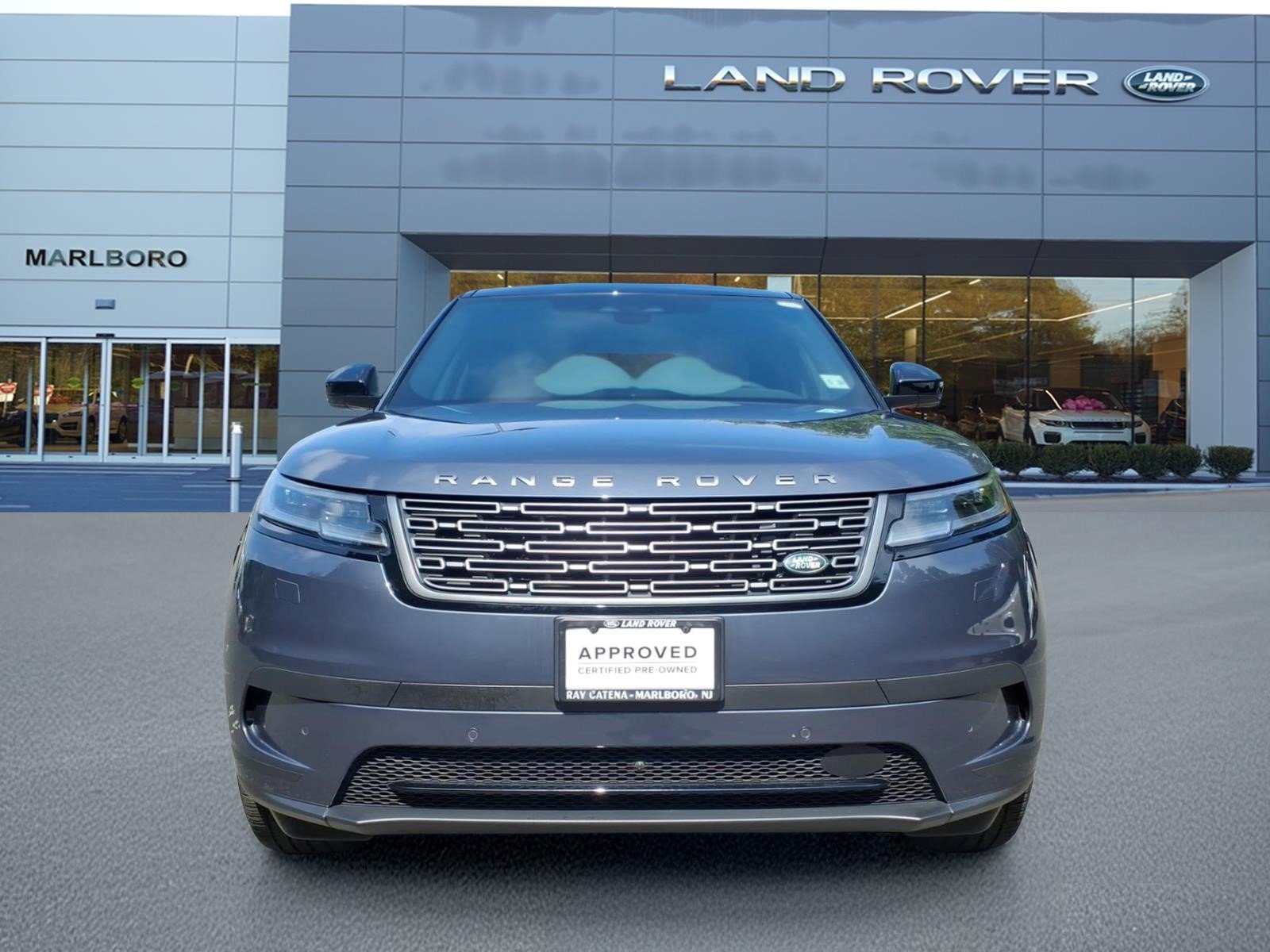 Certified Used 2026 Varesine Blue Metallic Land Rover S image 8