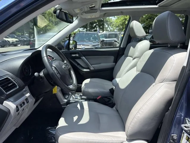 Used 2016 Blue Subaru 2.5i Limited image 14