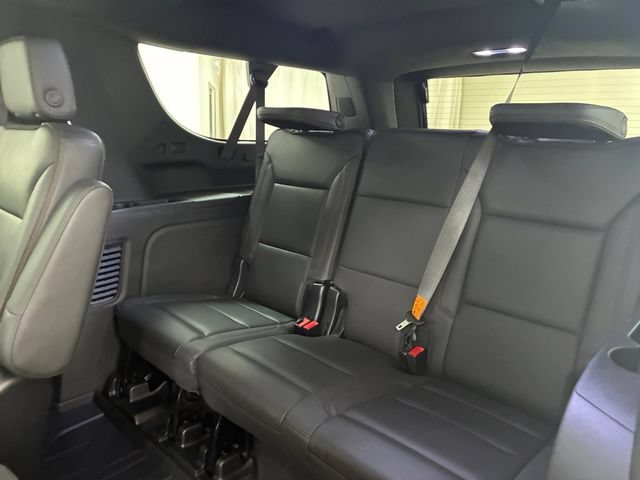 Used 2023 Dark Ash Metallic Chevrolet High Country image 18