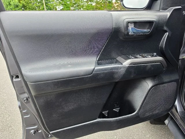 2022 Toyota Tacoma TRD Sport - Photo 19