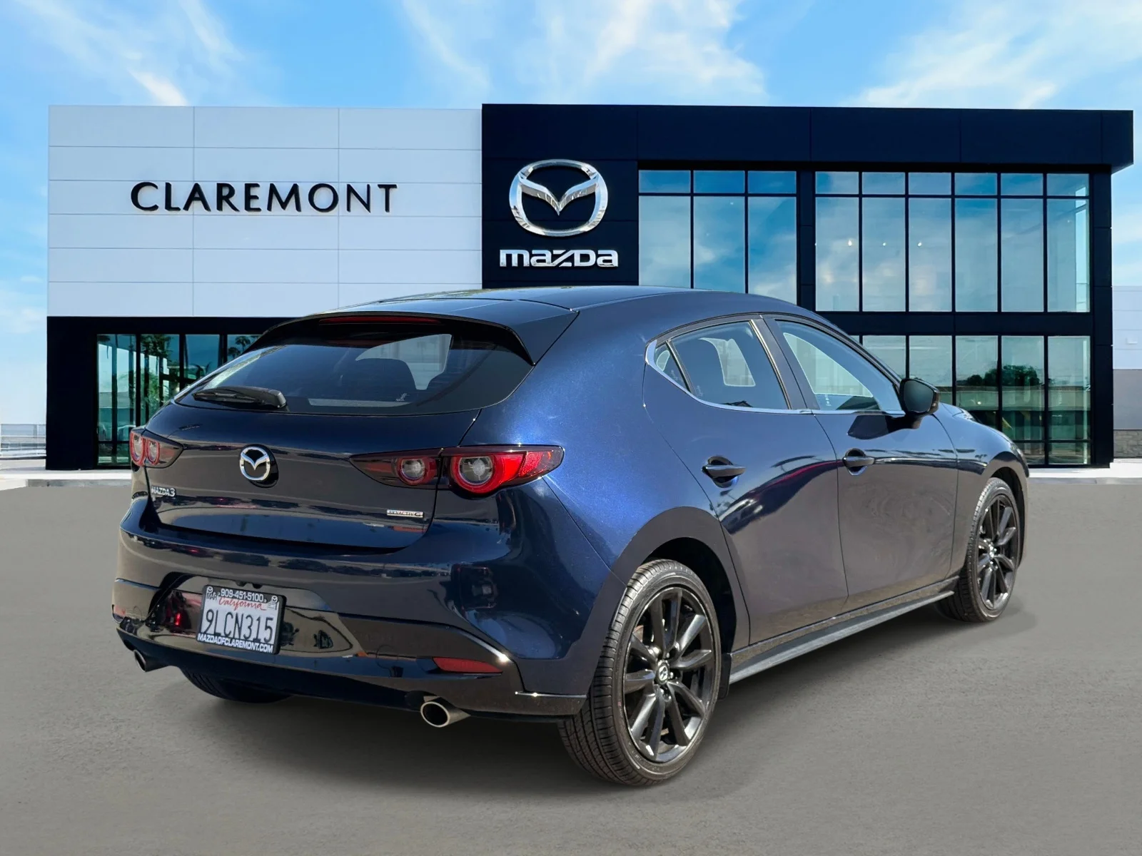 Used 2024 Deep Crystal Blue Mica Mazda 2.5 S Select Sport Auto FWD image 5