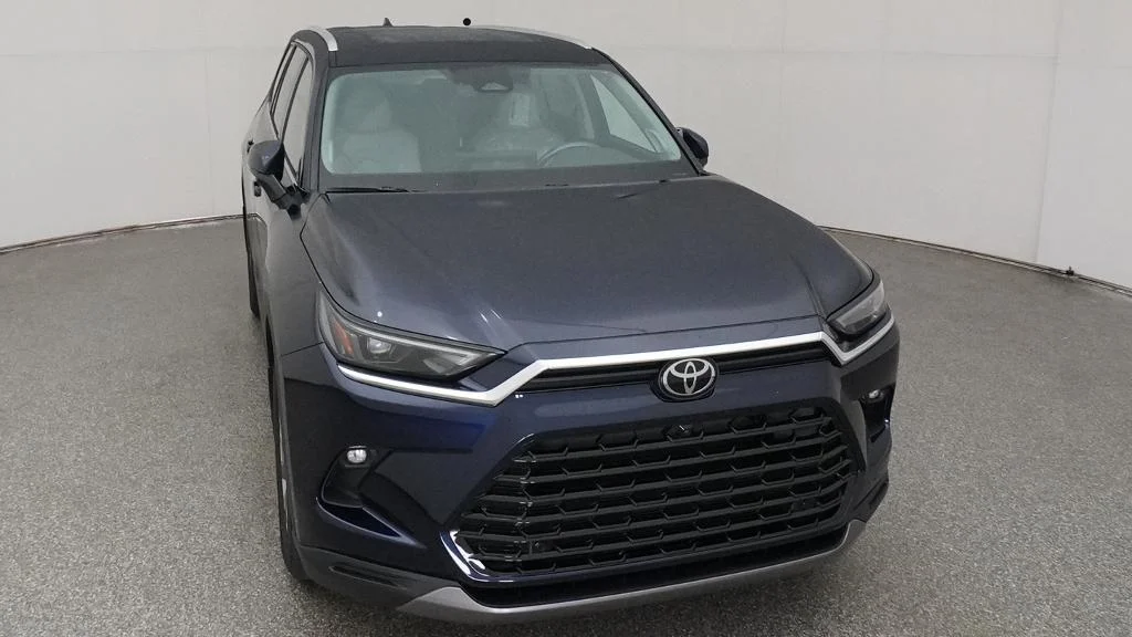 New 2026 Blueprint Toyota Limited image 8