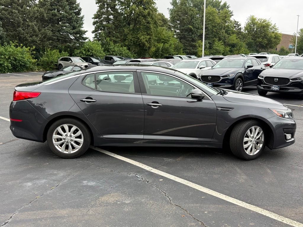 Used 2015 Gray Kia EX image 8
