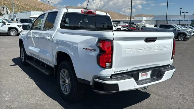 New 2026 Summit White Chevrolet LT image 5