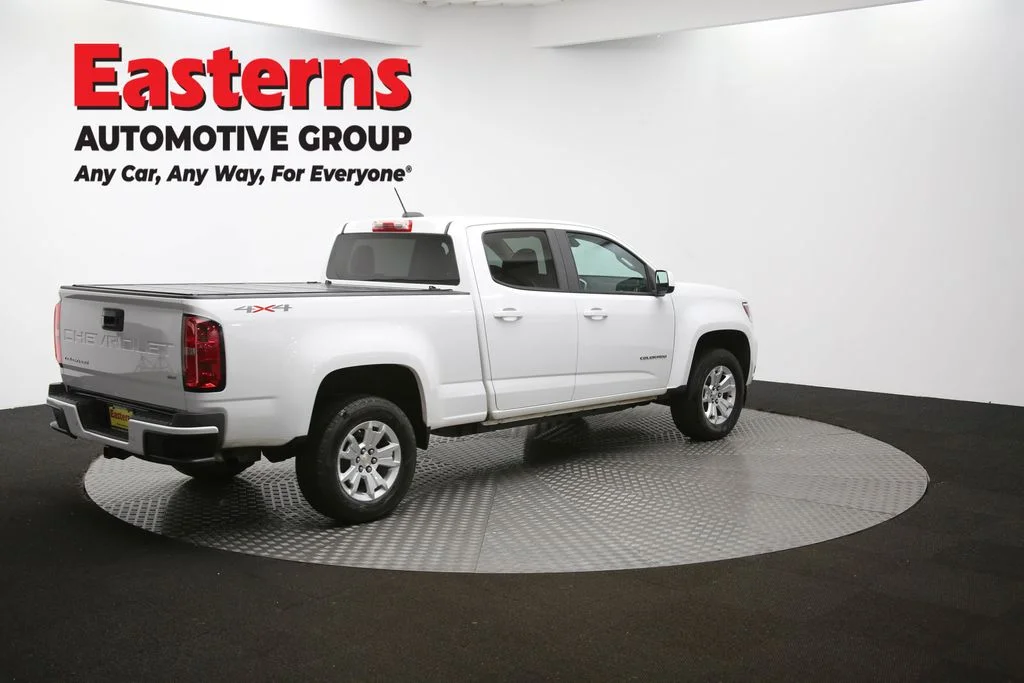 Used 2022 White Chevrolet LT image 39