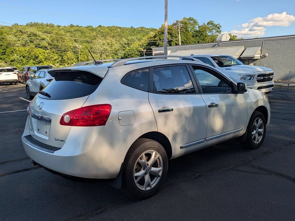 Used 2011 Nissan Rogue SV with VIN JN8AS5MV2BW305506 for sale in Thomaston, CT