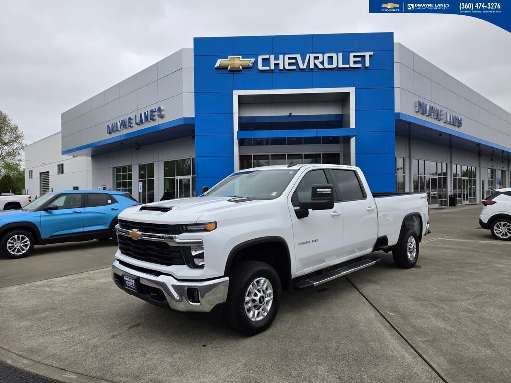 2025 Chevrolet Silverado HD LT 4WD Crew Cab Standard Box's photo