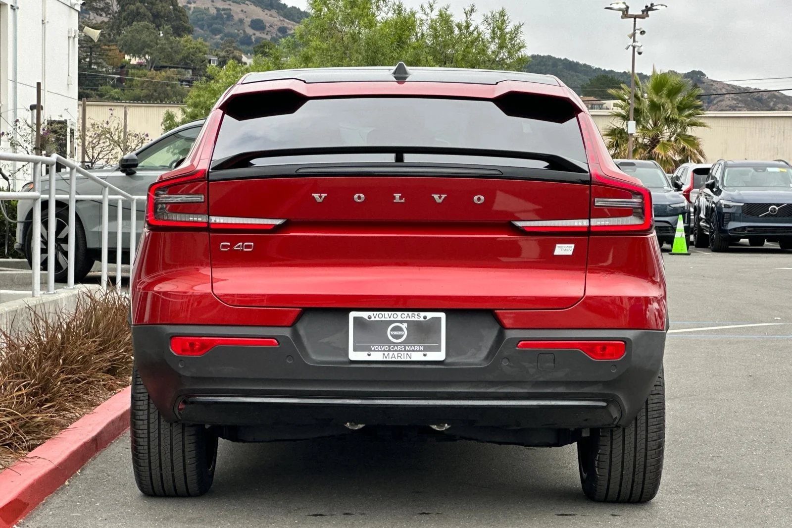 Certified Used 2023 Fusion Red Metallic Volvo Ultimate image 8