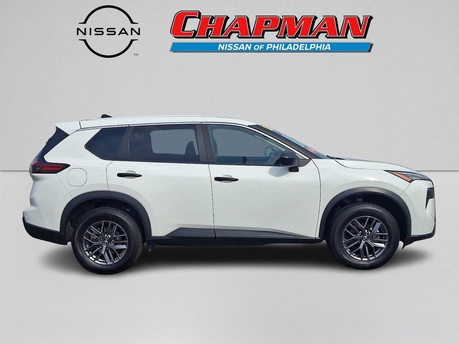 Certified Used 2024 Glacier White Nissan S image 7