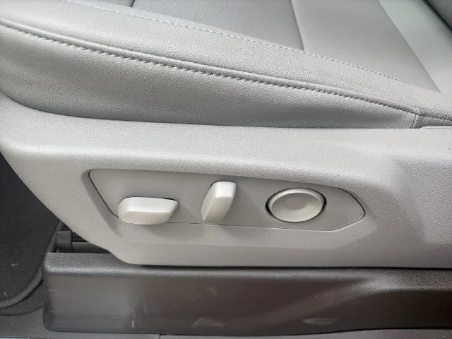 New 2026 Silver GMC SLT image 15
