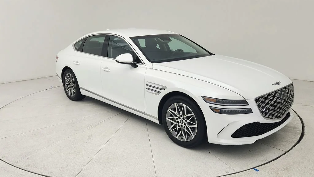 Used 2026  Genesis 2.5T image 1