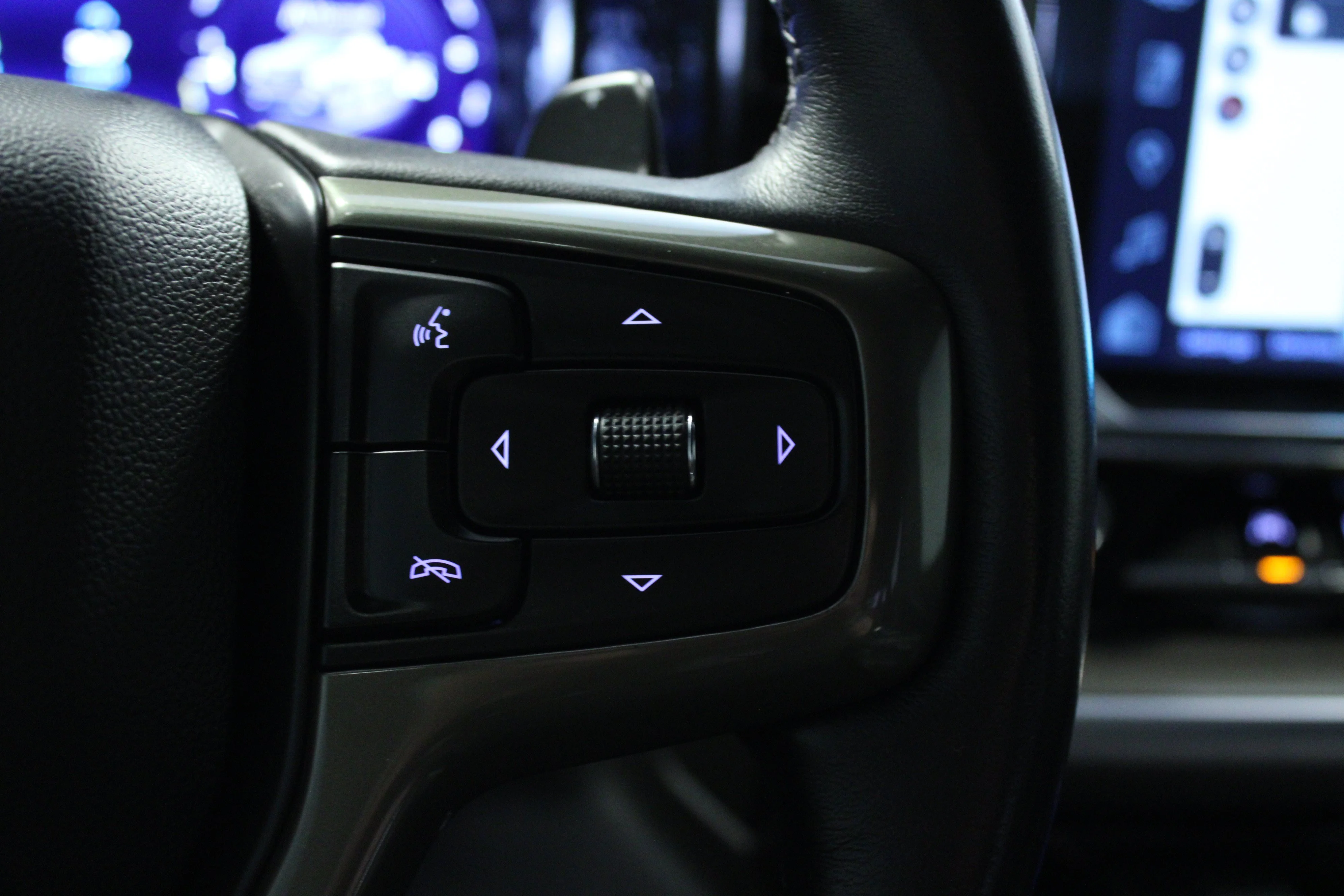 Used 2022 Black Chevrolet High Country image 21