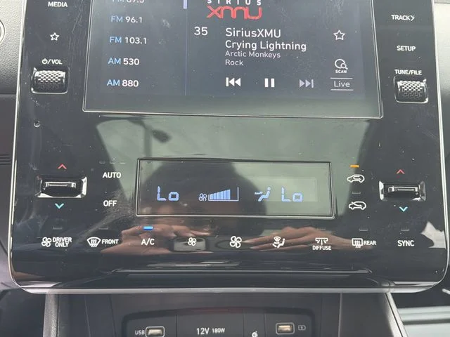 Used 2022 Gray Hyundai SEL Convenience image 18