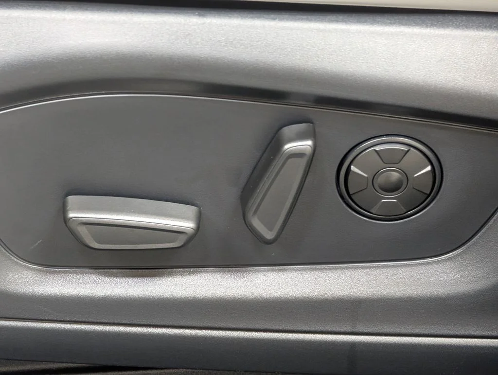 New 2026 Carbonized Gray Metallic Ford Platinum™ image 13