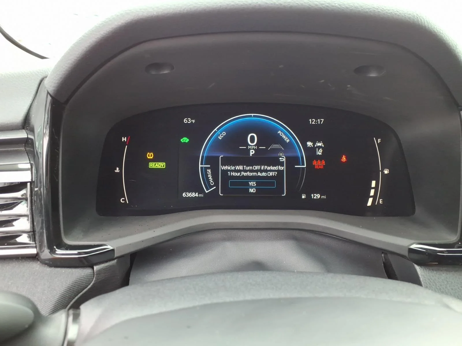 Used 2025  Toyota LE image 22