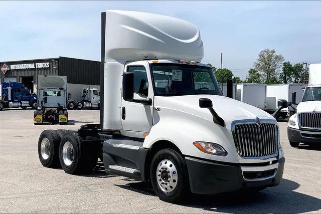 2021 International LT625 6x4 