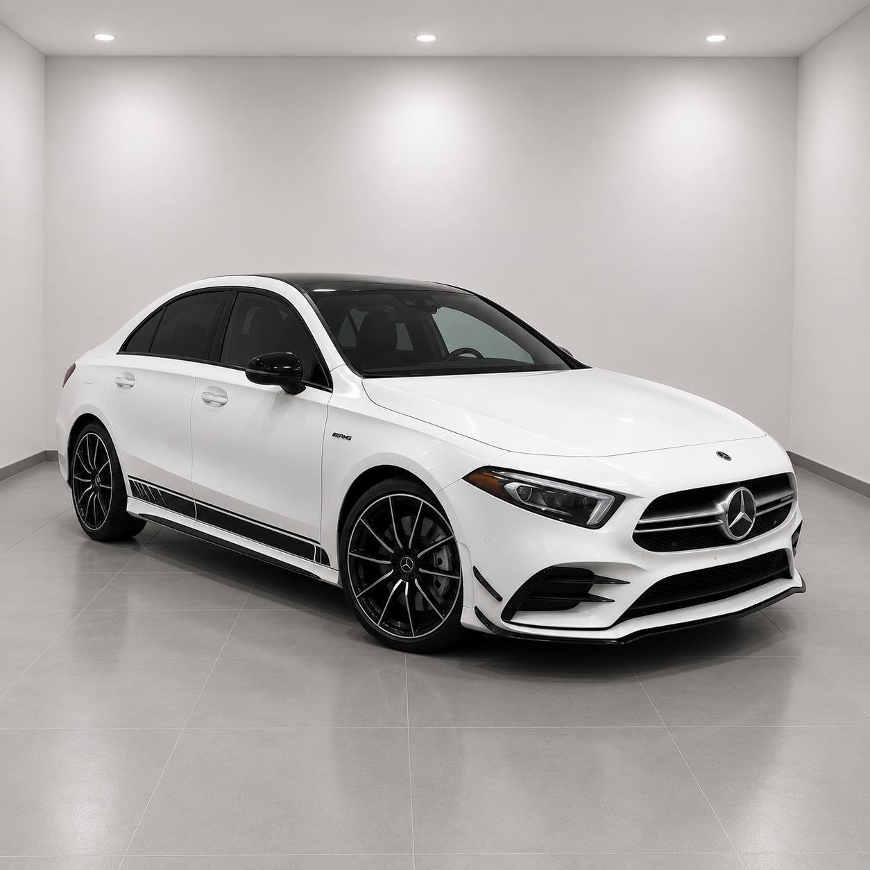 Used 2021 WHITE MERCEDES  image 6