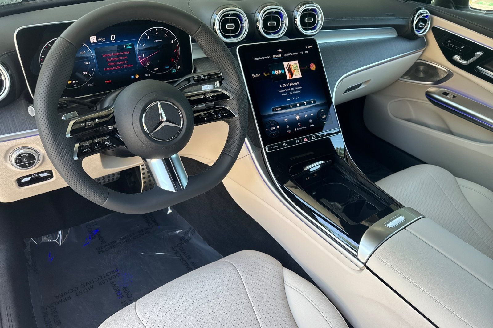 New 2027 Polar White Mercedes-Benz CLE 300 image 2
