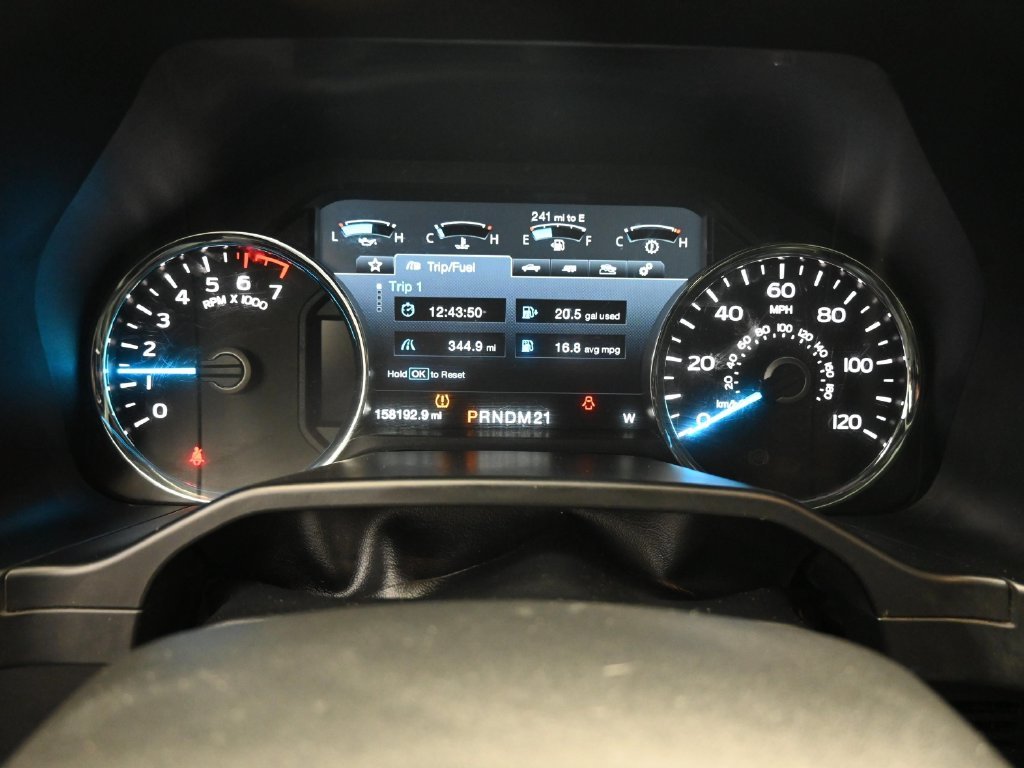 Used 2015 Black Ford Lariat image 15
