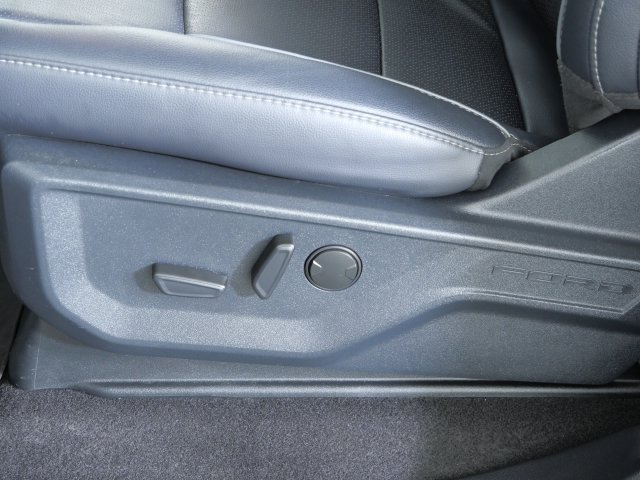 Certified Used 2025 Gray Ford Lariat image 19