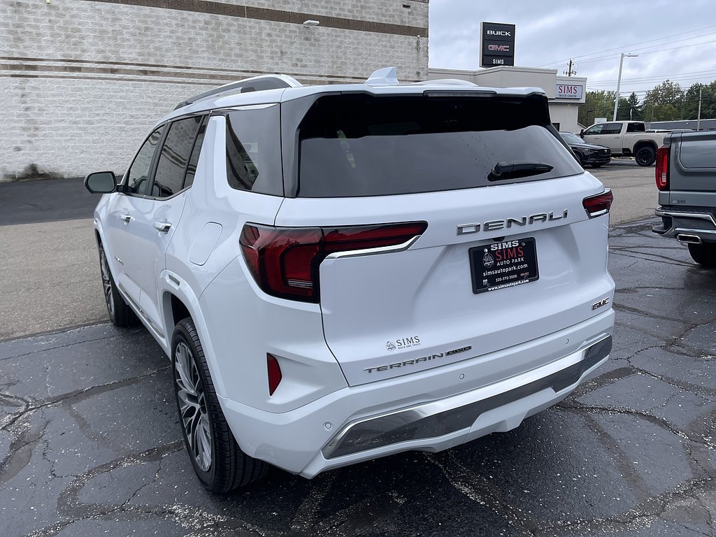 2026 GMC Terrain Denali - Photo 8