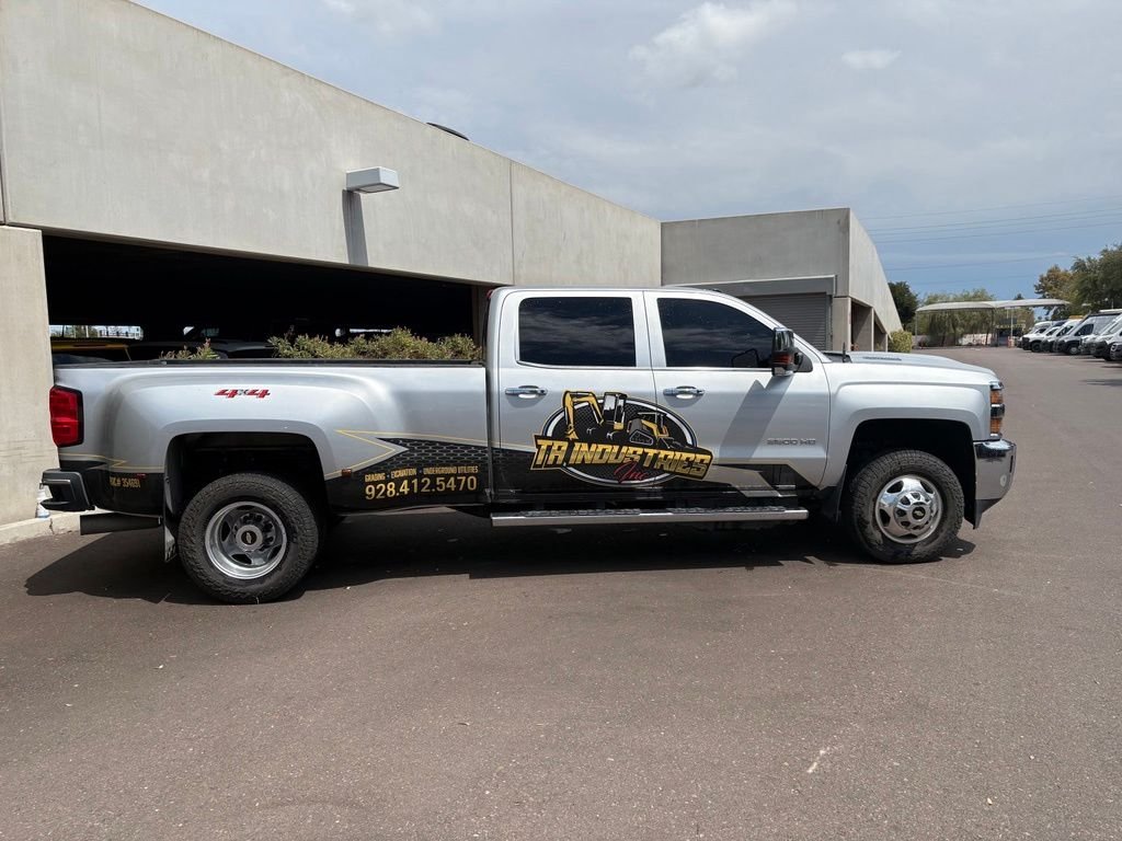 Used 2018 Silver Chevrolet LTZ image 4