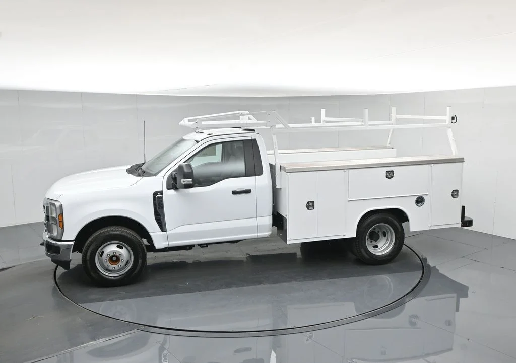New 2026 White Ford XL image 44