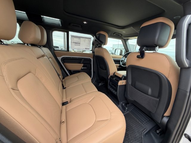 New 2026 Borasco Grey Land Rover X-Dynamic SE image 17