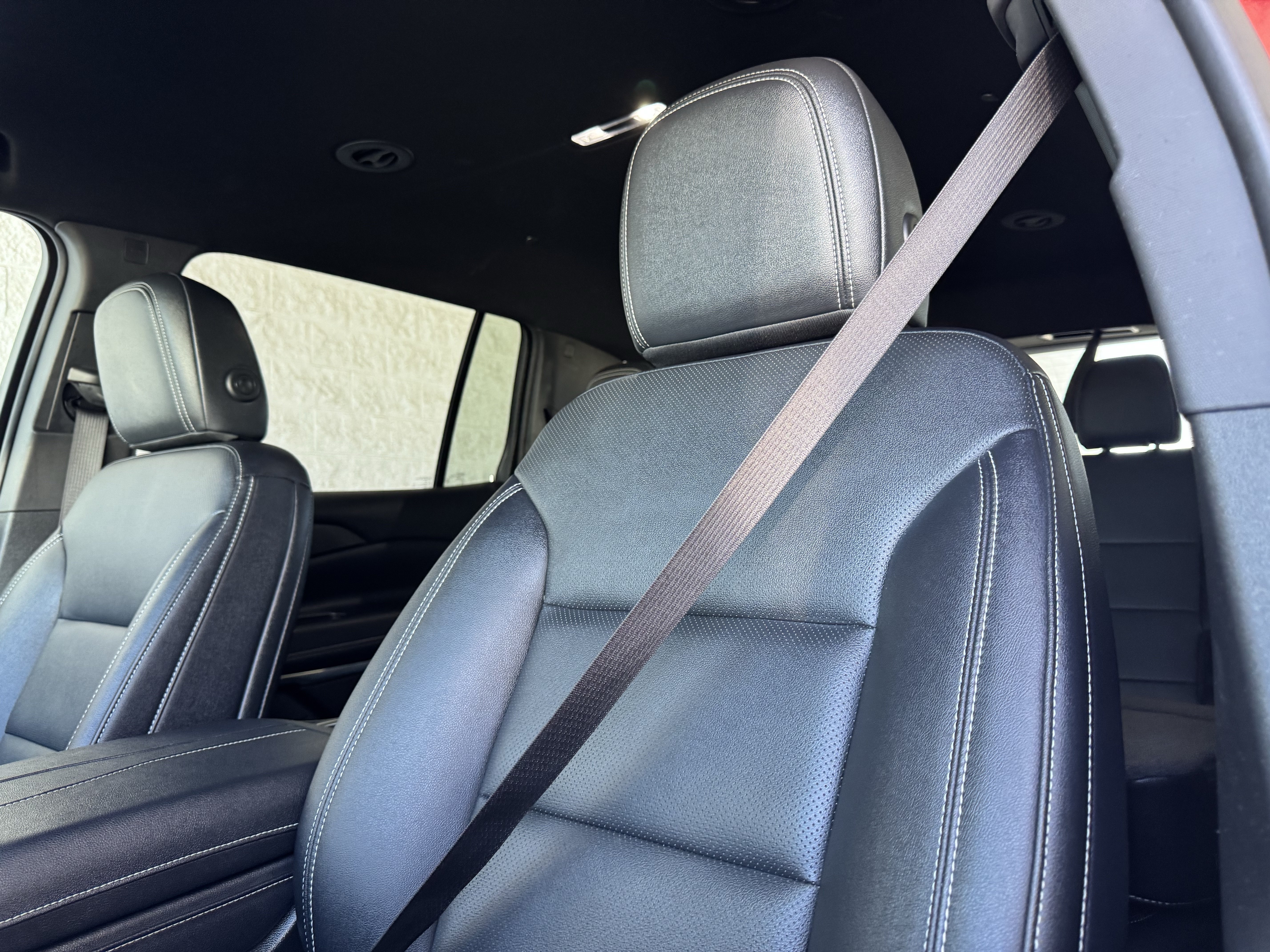 2025 Chevrolet Traverse LT - Photo 13