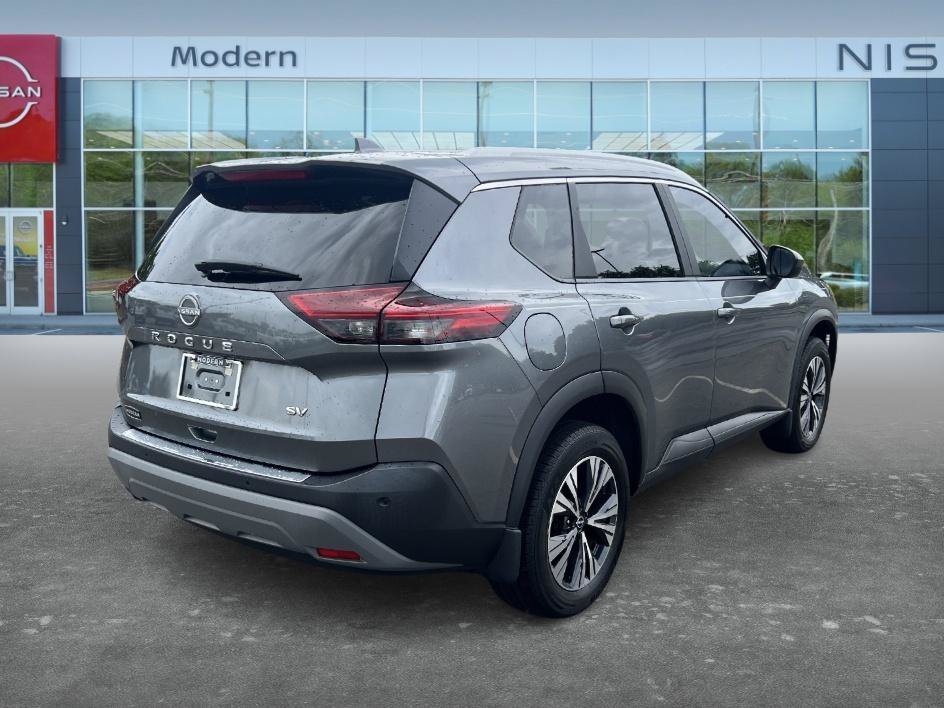 Used 2023 Gun Metallic Nissan SV image 5