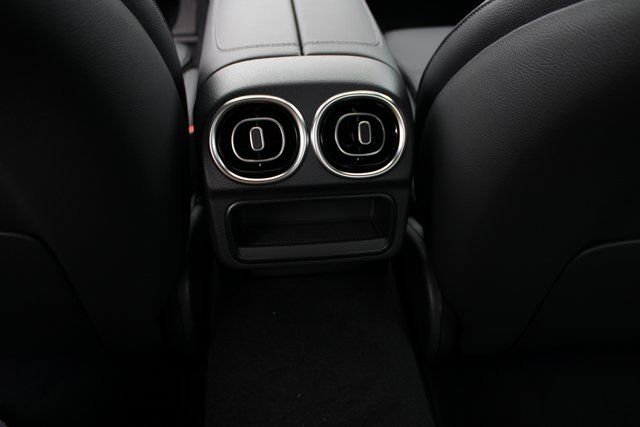 New 2025 Selenite Grey Metallic Mercedes-Benz C 300 image 65