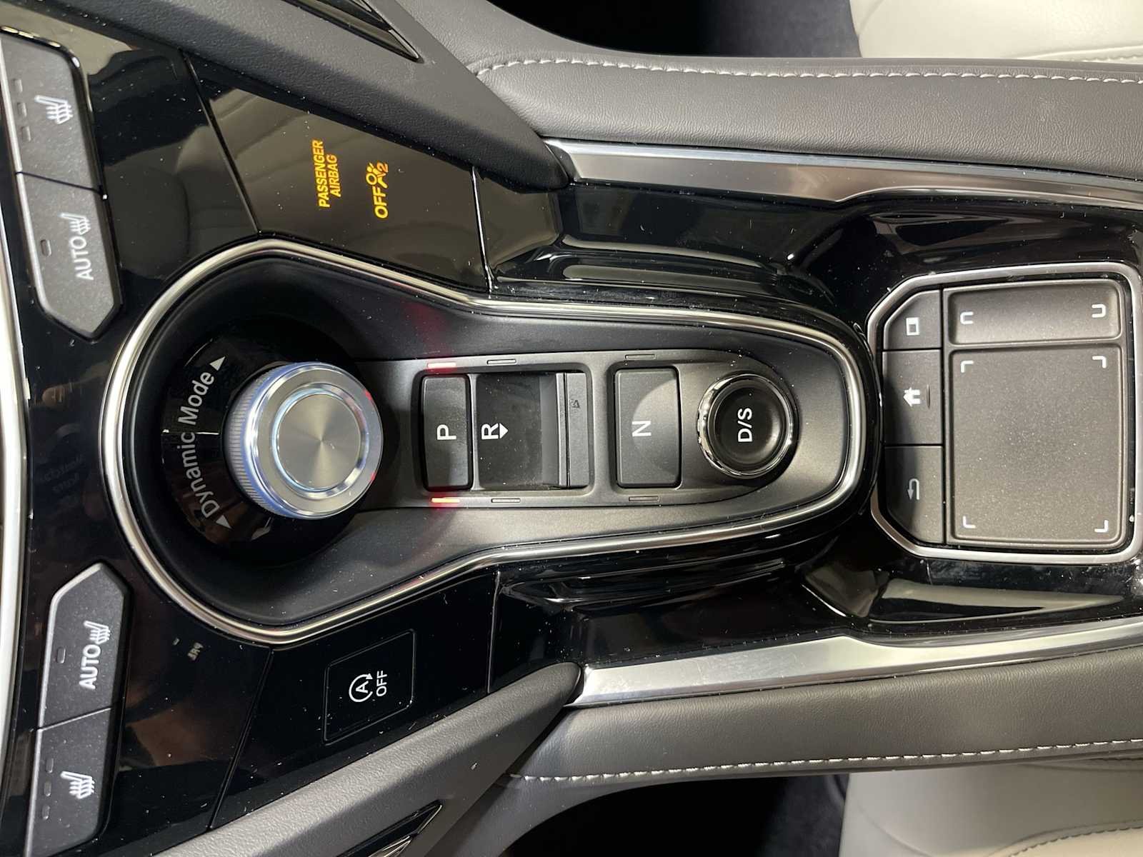 2025 Acura RDX Base - Photo 17
