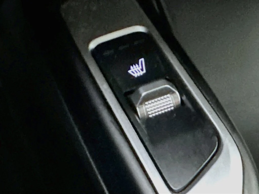 Used 2022 Silver Kia EX image 24