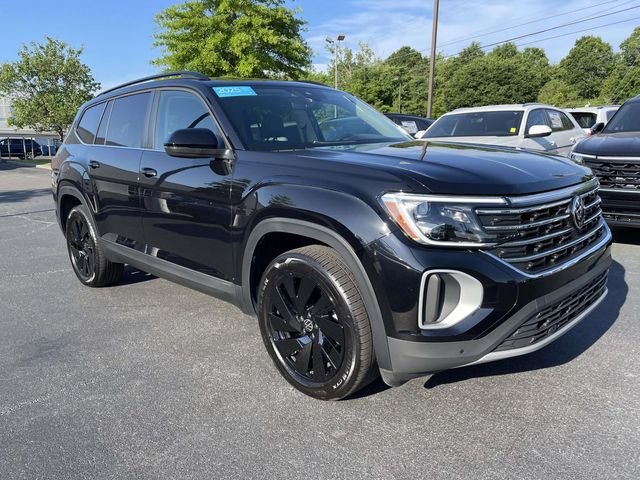 2025 Volkswagen Atlas's photo