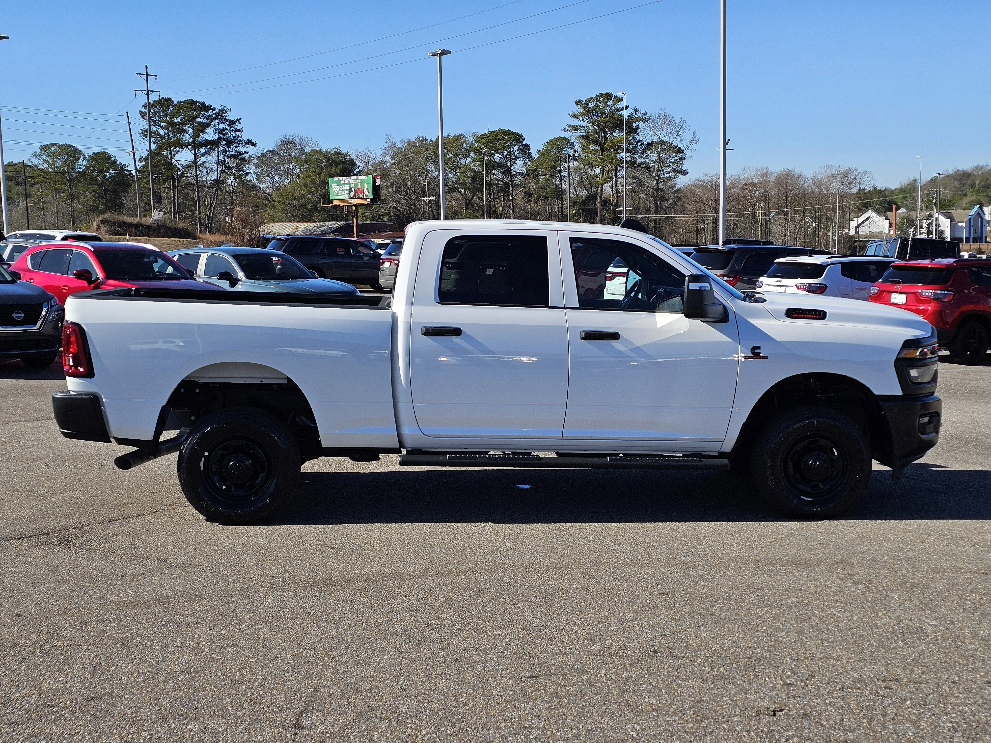 2025 RAM 2500 Tradesman - Photo 8