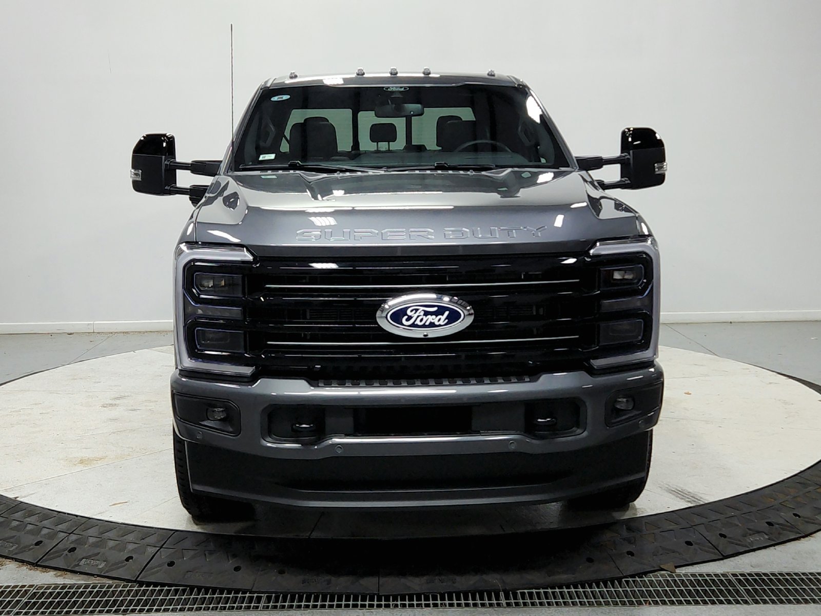 New 2027 Carbonized Gray Metallic Ford F-250® Platinum® image 3