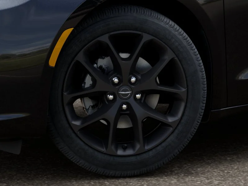 New 2026 Diamond Black Crystal Pearl-Coat Exterior Paint Chrysler Select image 28