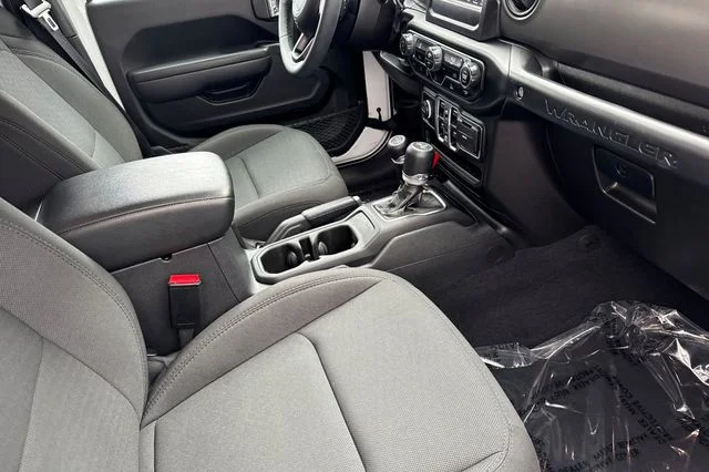 Used 2023 White Jeep Willys 4xe image 18