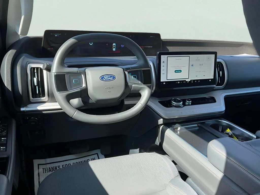 Used 2025 White Ford Active image 29