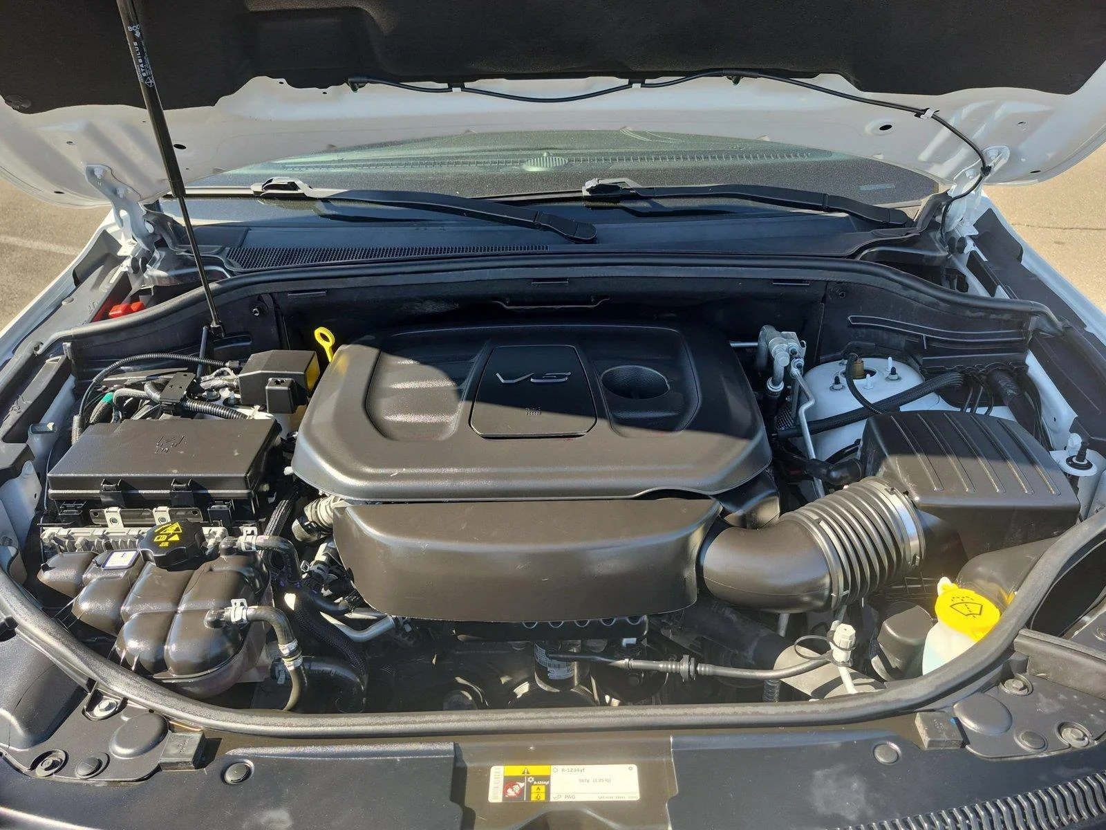 Used 2020 Bright White Clearcoat Jeep Overland image 39