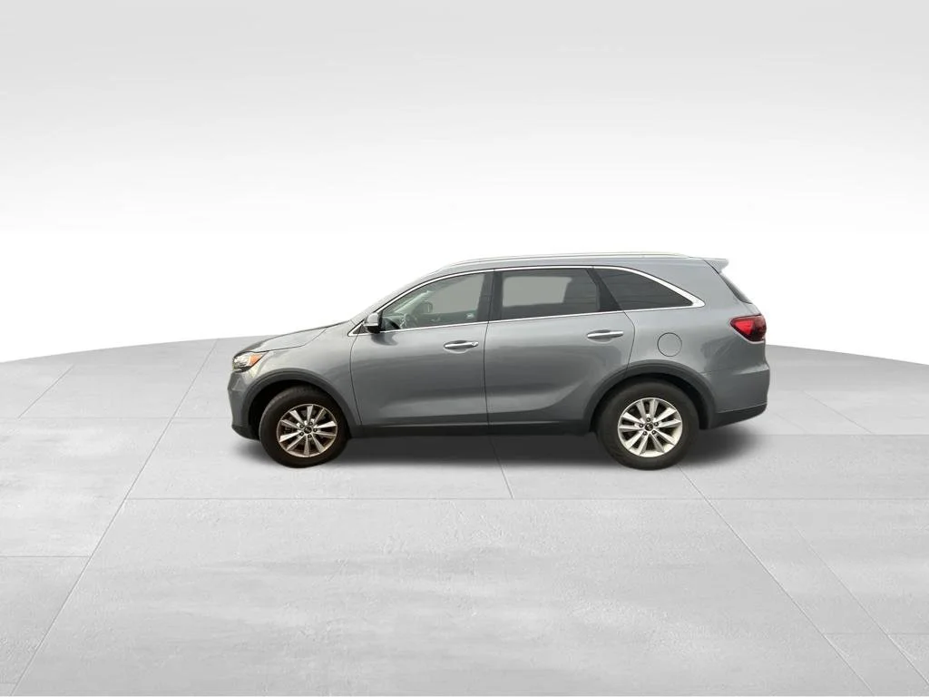 Used 2020 Silver Kia LX image 4
