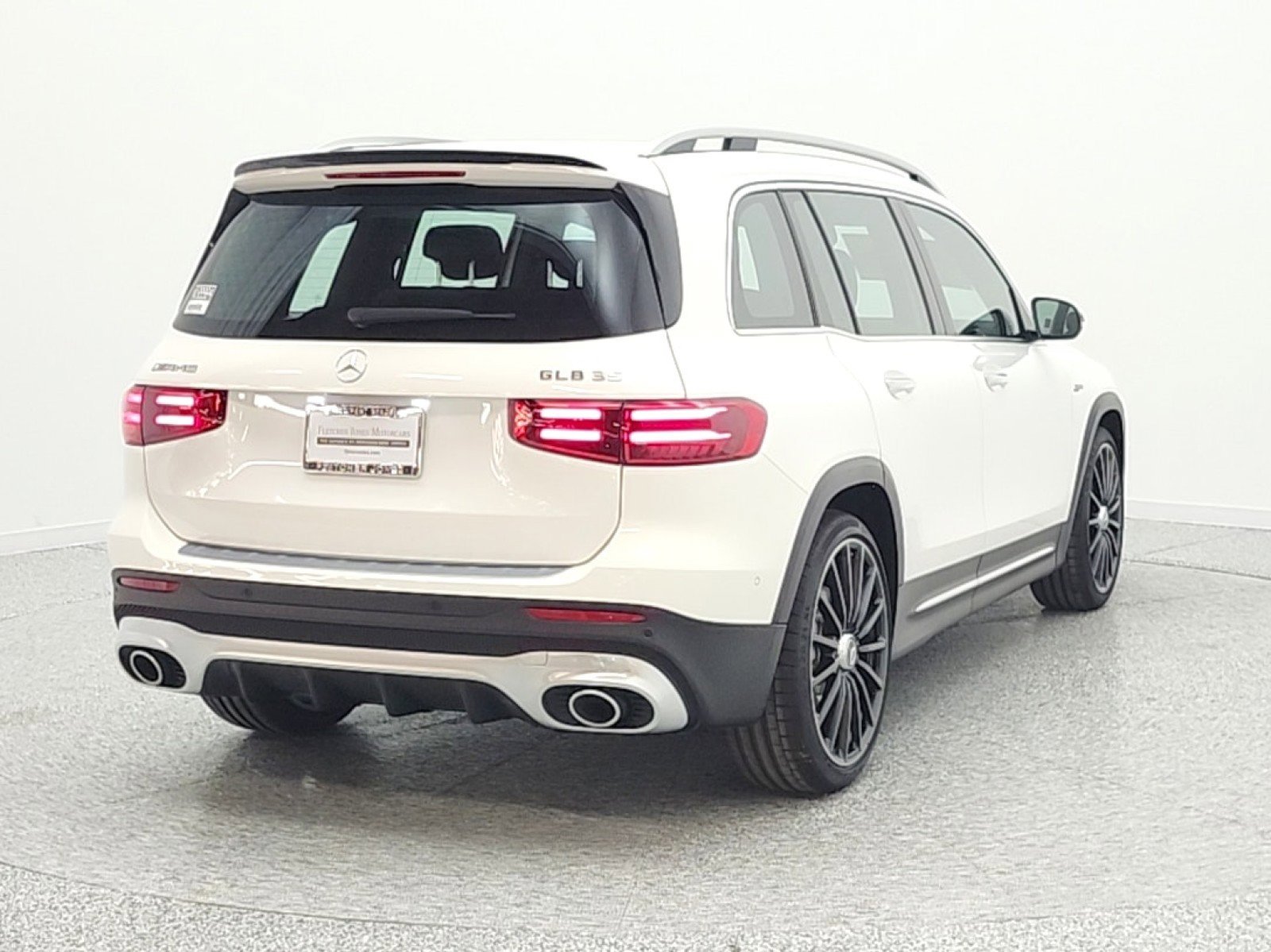 New 2026 Polar White Mercedes-Benz AMG® GLB 35 4MATIC SUV image 27