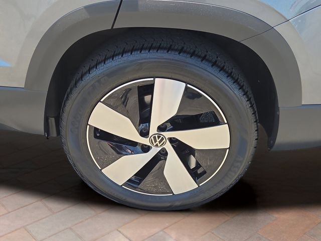 Certified Used 2025 Gray Volkswagen 1.5T S image 20