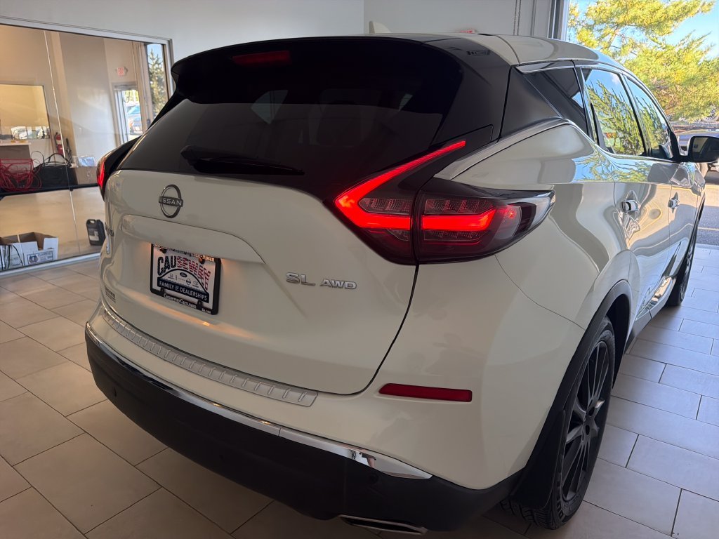Used 2023 Pearl White Nissan SL image 33