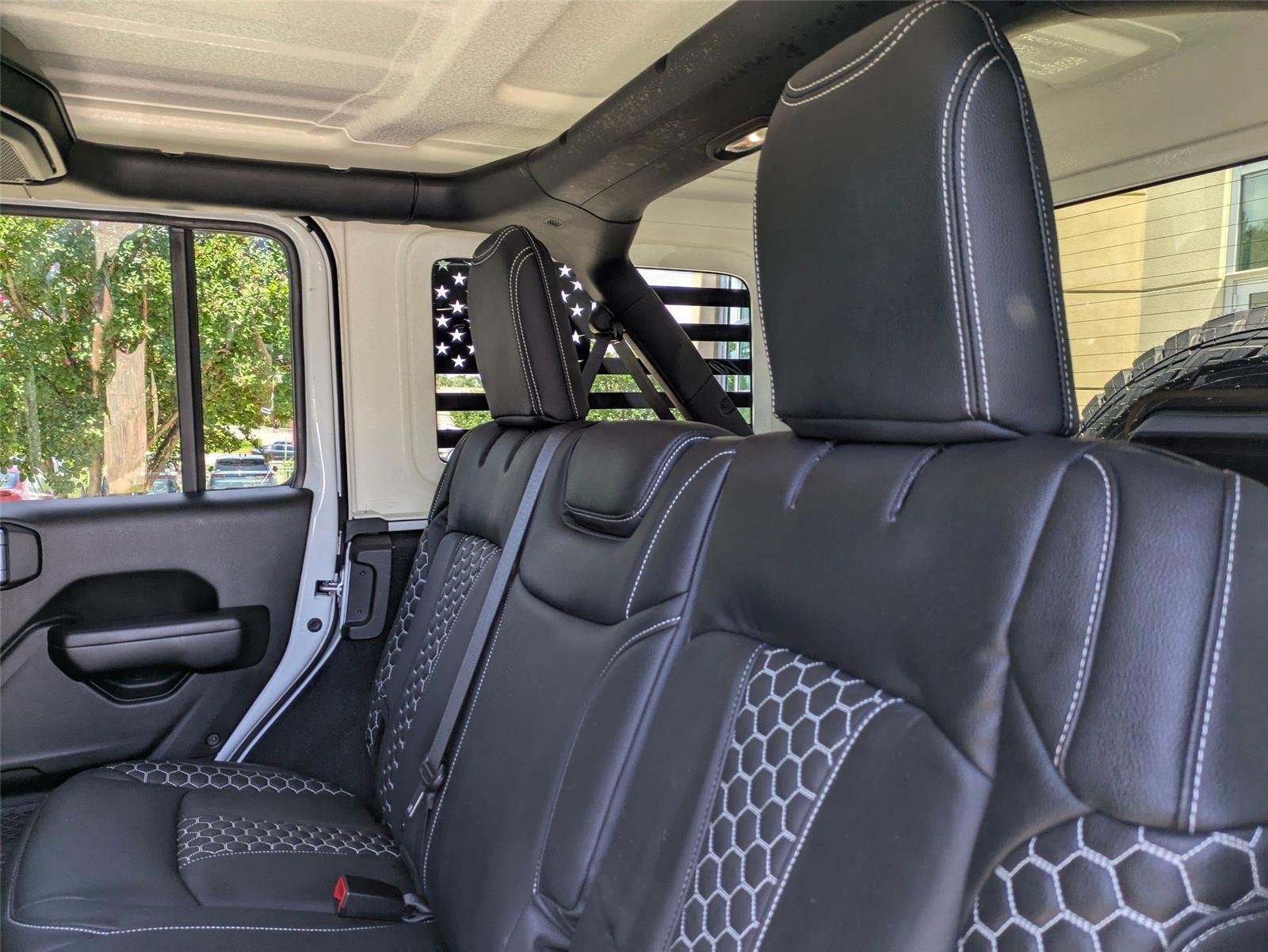 Used 2021 Bright White Clearcoat Jeep Unlimited Sport S image 26